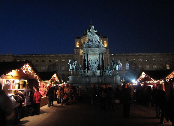 Christmas Market @ Maria Theresien Platz