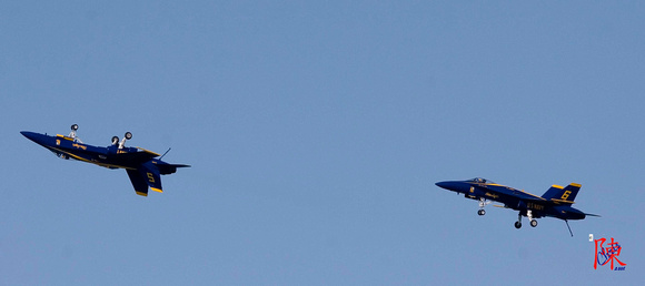 Blue Angels - Inverted Leader