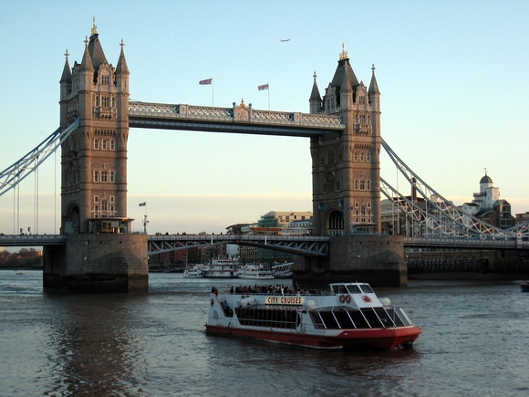 London Bridge @ Dusk
